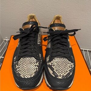 Fabrice Tardiue running style sneakers. Real python leather size 43.5/ 10.5 used
